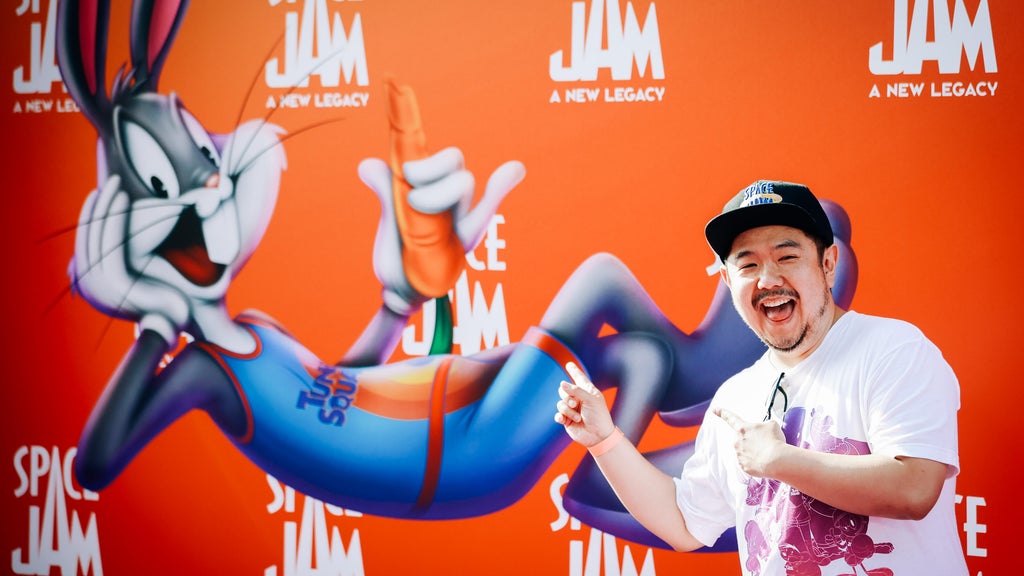 Eric Bauza, actor who voiced Bugs Bunny, Daffy Duck and other cartoon characters, dies at 46 — Larkspur Arts news