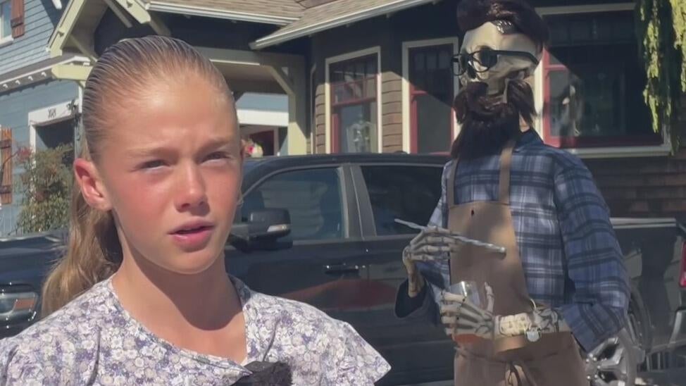 Alameda girl uses AI to create talking skeleton "Uncle Murray" for Halloween display — CBS Bay Area (KPIX), Larkspur Technology news