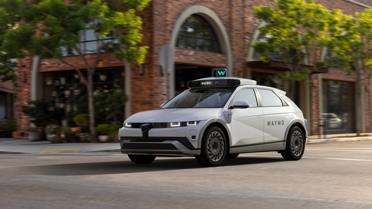 Waymo opens autonomous ride-hailing to all San Antonio residents — KENS 5 (San Antonio), Larkspur Community news