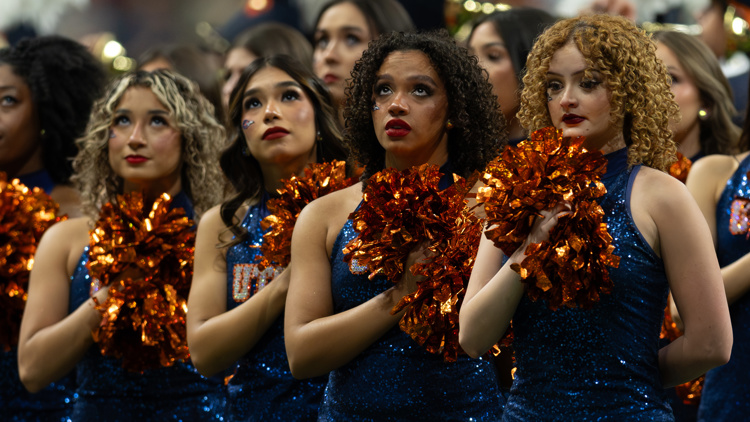 Here's what we know about the service member who fell at the UTSA football game — KVUE (Austin), Larkspur Sports news