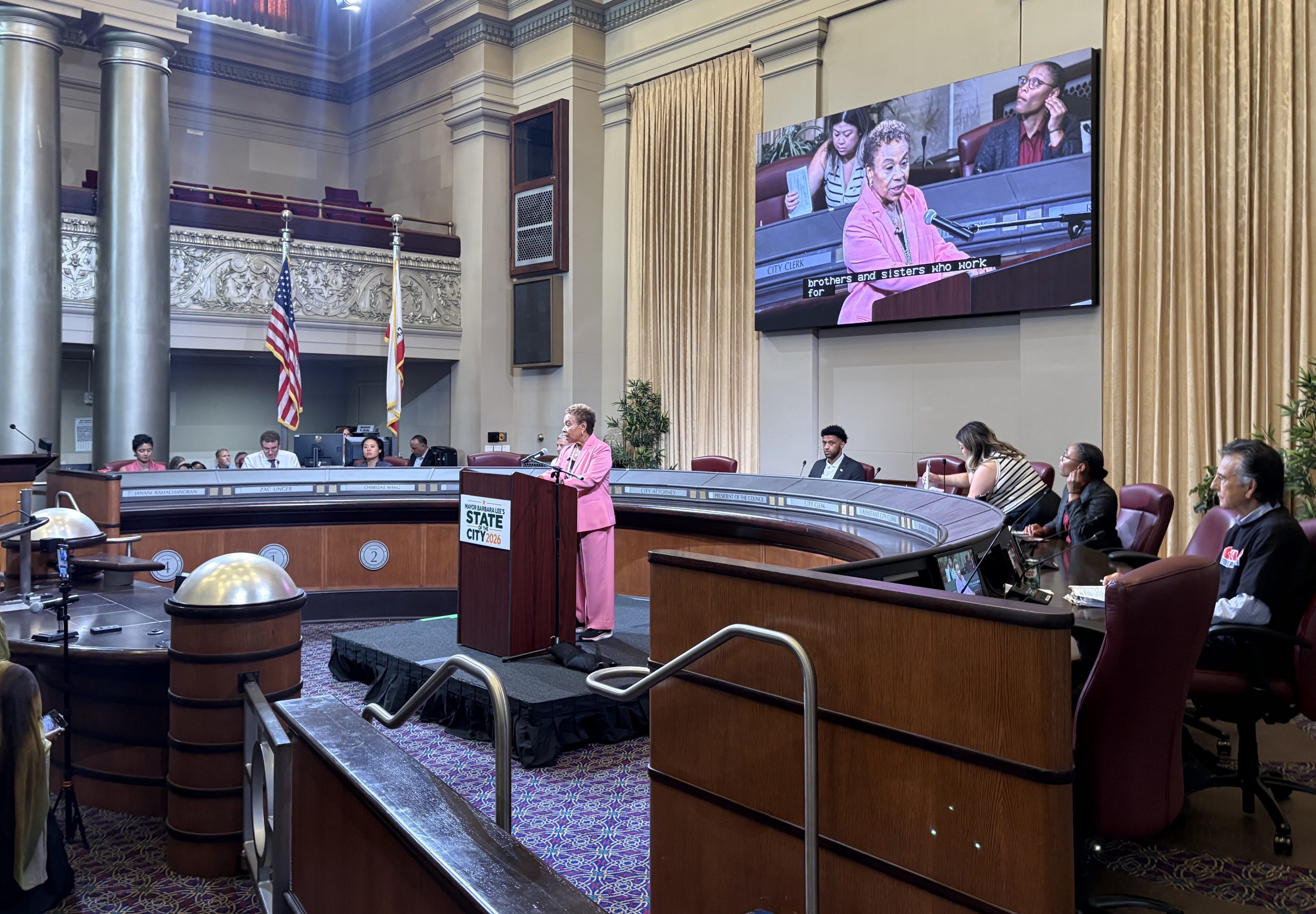 Lee gives upbeat State of the City speech as unions increase pressure for deal — The Oaklandside