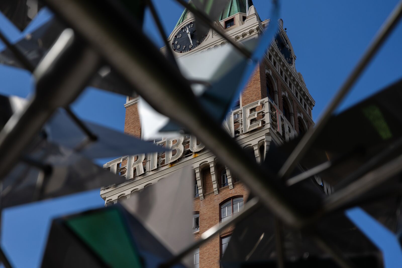 Oakland residents are increasingly optimistic about the city’s future, according to a new poll — The Oaklandside, Larkspur Government news