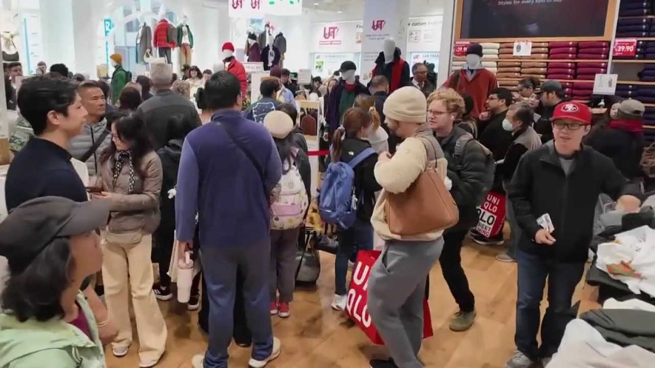 Crowds line up for grand opening of new Uniqlo store in SF — KTVU FOX 2 Bay Area, Larkspur Business news