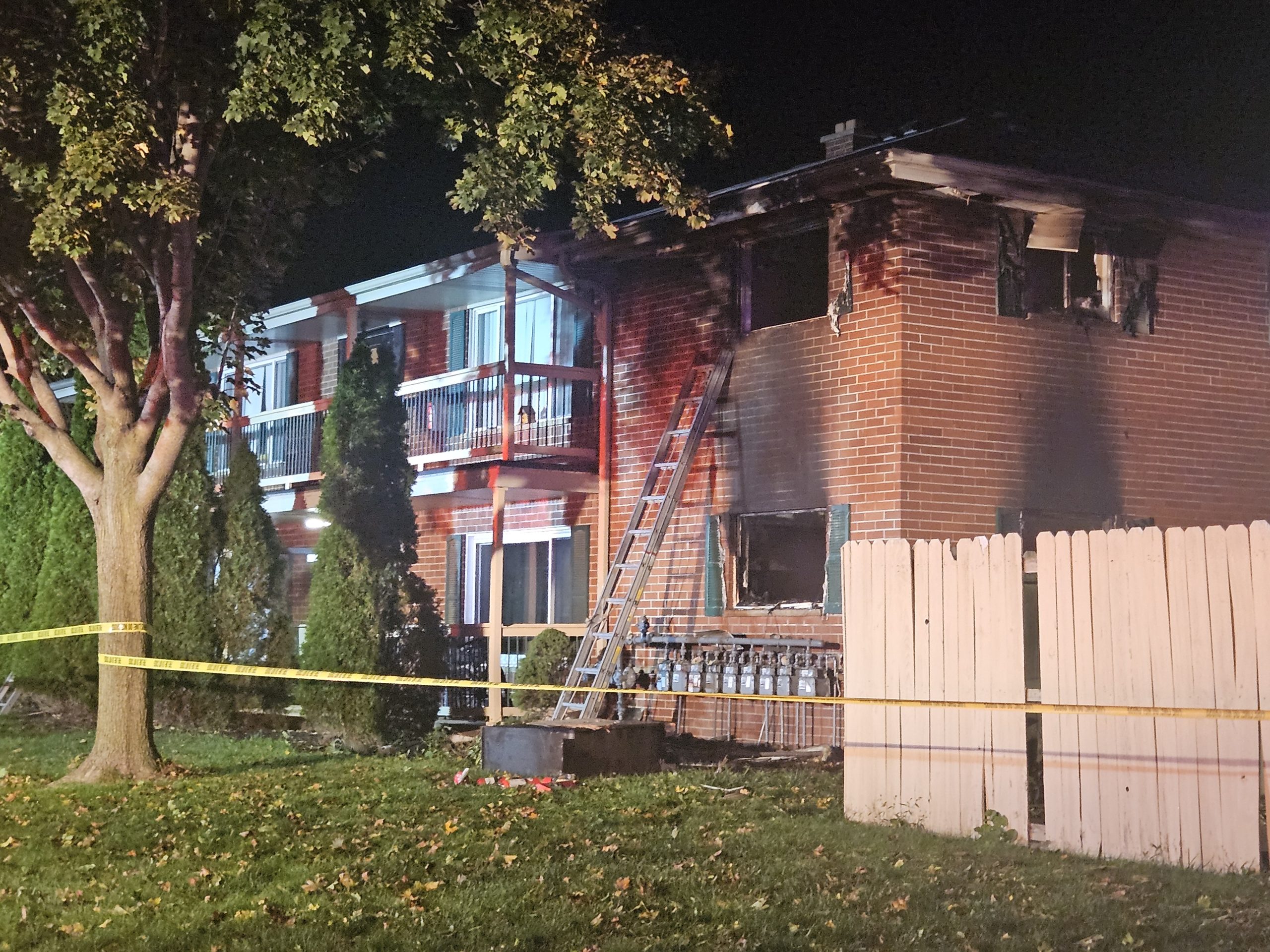Hartford apartment fire; 12 displaced, 10 pets rescued — FOX 6 News, Larkspur Community news