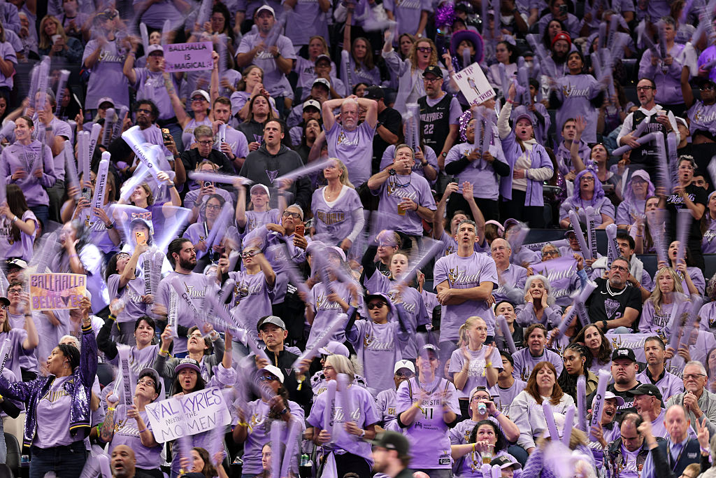 Here's why Valkryries game so early in the morning: some are annoyed — Larkspur Sports news