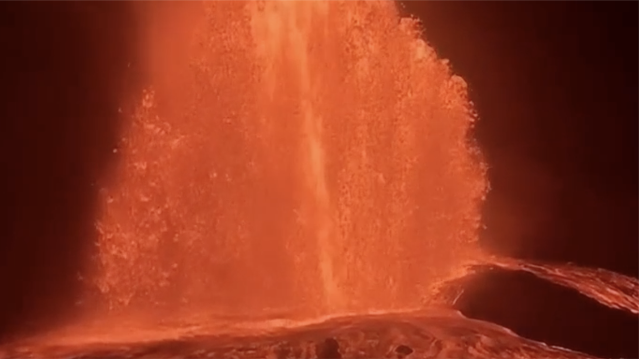 Watch: Hawaii's Kilauea volcano erupts spewing lava 700 feet in the air — KTVU FOX 2 Bay Area, Larkspur Community news